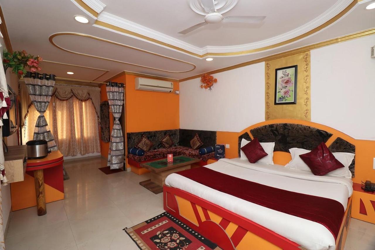 Hotel Prateek Pachmarhi Пачмарай Экстерьер фото